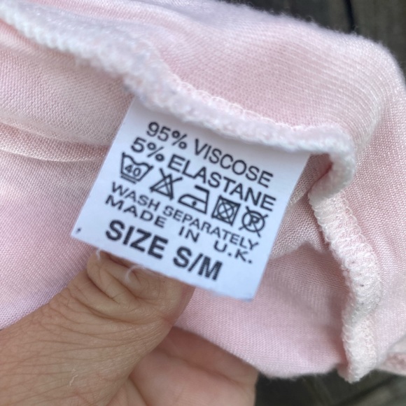 Light pink cardigan with pockets, soft, light weight material - Picture 3 of 3